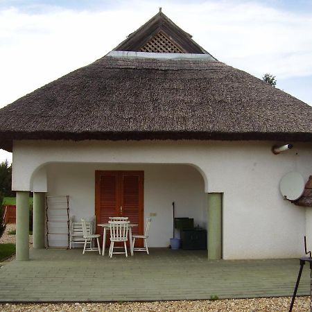 Csénye Vendégház Exterior foto