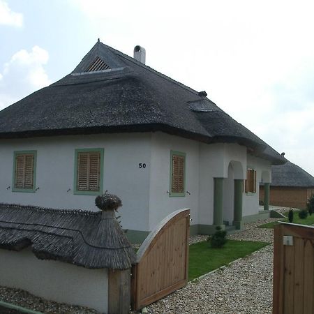 Csénye Vendégház Exterior foto